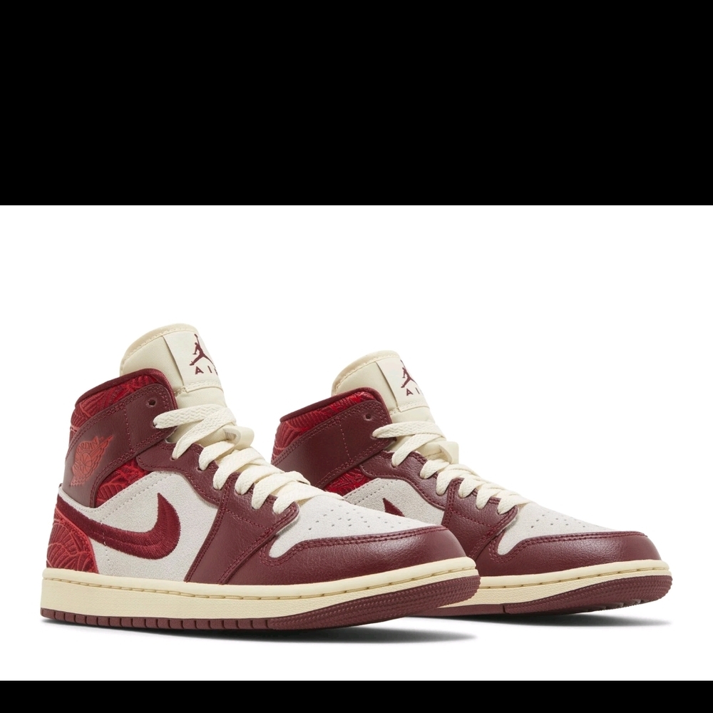 Nike Air Jordan 1 Mid SE 'Tiki Leaf Team Red' Sneakers